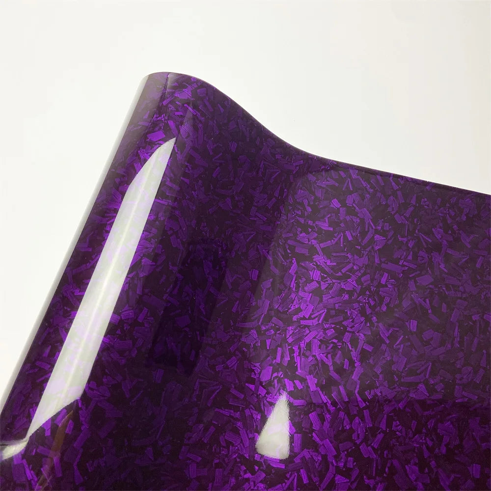 Film Vinyle Imitation Carbone Forgé Arc-en-Ciel – Autocollant Imperméable pour Moto et Voiture – Film Adhésif Thermoformable avec Effet de Changement de Couleur