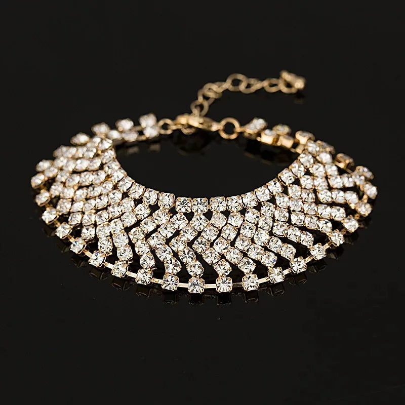 Bracelet femme élégant – Chaîne ornée de strass et cristaux, accessoire de bijouterie raffiné