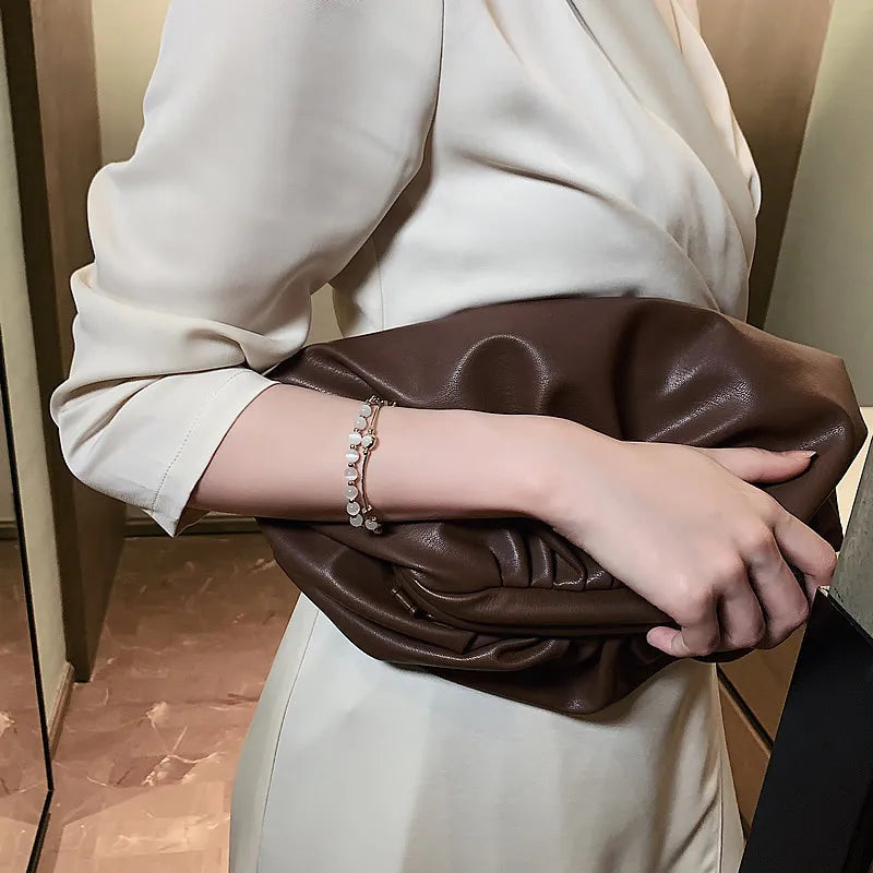 Bracelet tendance K-pop perles irrégulières pour femmes – Style baroque avec pendentif en pierre naturelle, bracelet manchette porte-bonheur, bijou cadeau d’anniversaire.